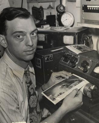 Noronic Disaster photos transmitted by wire, 1949