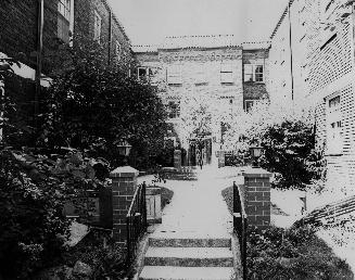 Oriole Apartments, Oriole Parkway, Toronto, Ontario: exterior, south courtyard. Image shows a c…