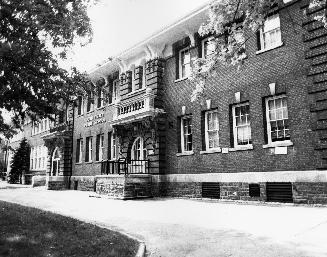 John Fisher Public School, 40 Erskine Avenue, north side, between Yonge Street and Redpath Aven…