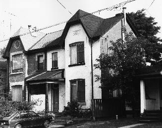 Houses, Soudan Avenue, south side, west of Redpath Avenue, Toronto, Ontario. Image shows a few …