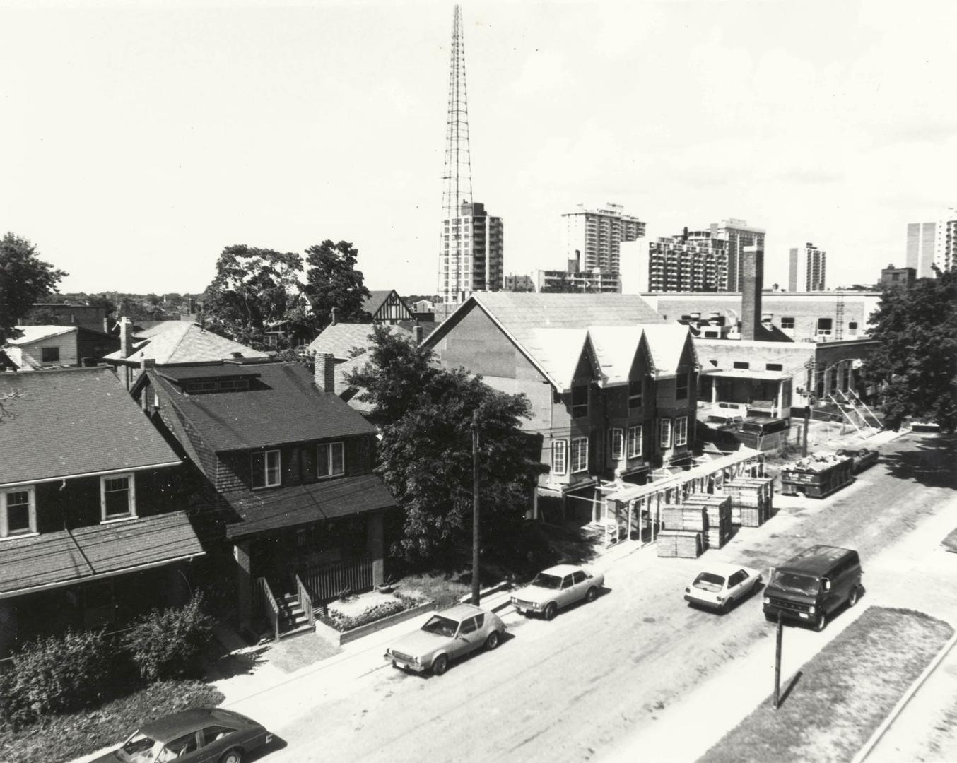 Helendale Avenue, north side, looking east to Yonge Street from Northern District Library, Toro…