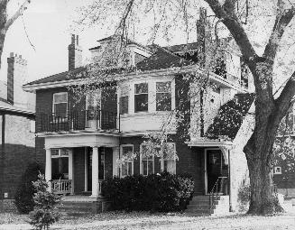 Bolton Reade House, 47 Glencairn Avenue, southeast corner of Duplex Avenue, Toronto, Ontario. I…