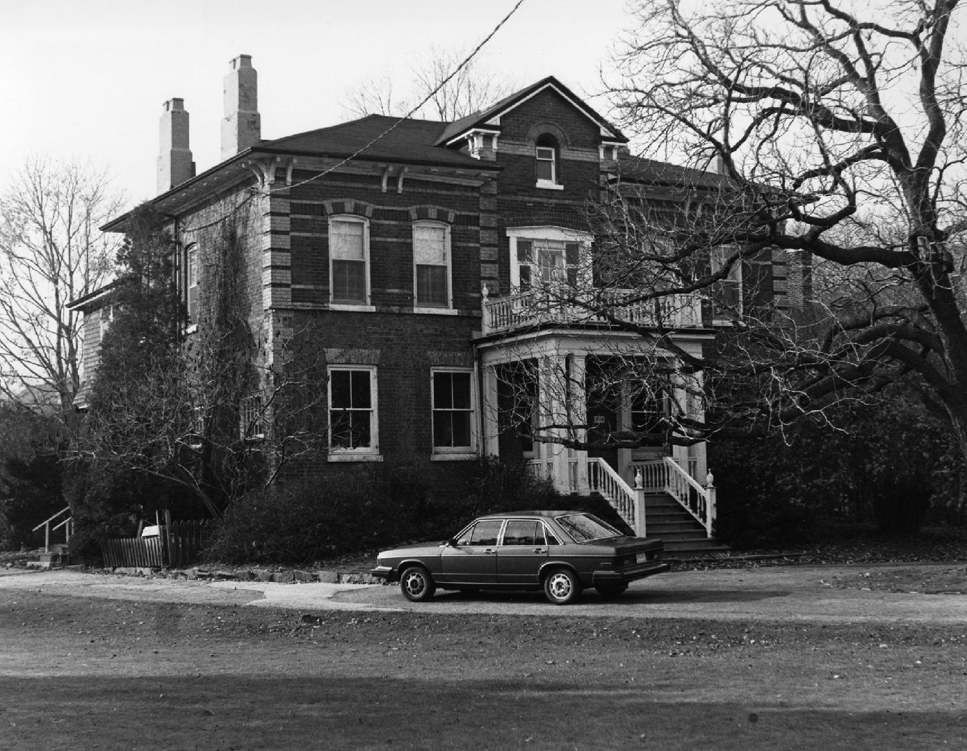 Snider family house, Duplex Avenue, west side, between Lytton Boulevard and Alexandra Boulevard…