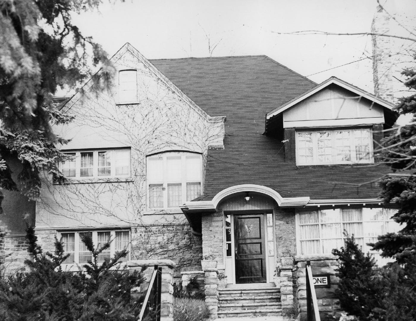 John Firstbrook House, St. Edmunds Drive at Weybourne Crescent, Toronto, Ontario. Image shows a…