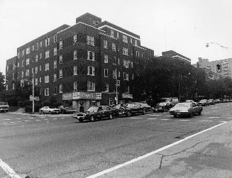 Chatsworth Apartments, Yonge Street, northwest corner of Chatsworth Drive, Toronto, Ontario. Im…