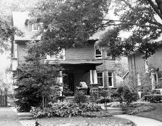 House, 24 Glengrove Avenue West, north side, between Yonge Street and Duplex Avenue, Toronto, O…