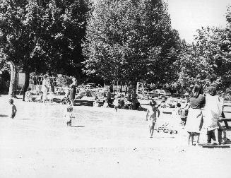 Woburn Avenue Parkette &amp; Playground, Woburn Avenue, southwest corner of Jedburgh Road, Toro…