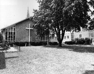 Bedford Park United Church, 100 Ranleigh Avenue, north side, between Yonge Street and Mount Ple…