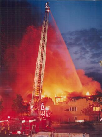 Accidents - Fires - Toronto 1998