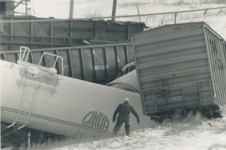 Off the rails: An Inquiry into a 1990 train derailment in Brampton was told a tanker containing more than 8,000 kilograms of deadly chiorine was marked empty