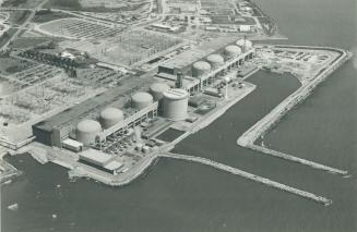 Atom - Power Stations - Canada - Ontario - Pickering - Exterior 1980