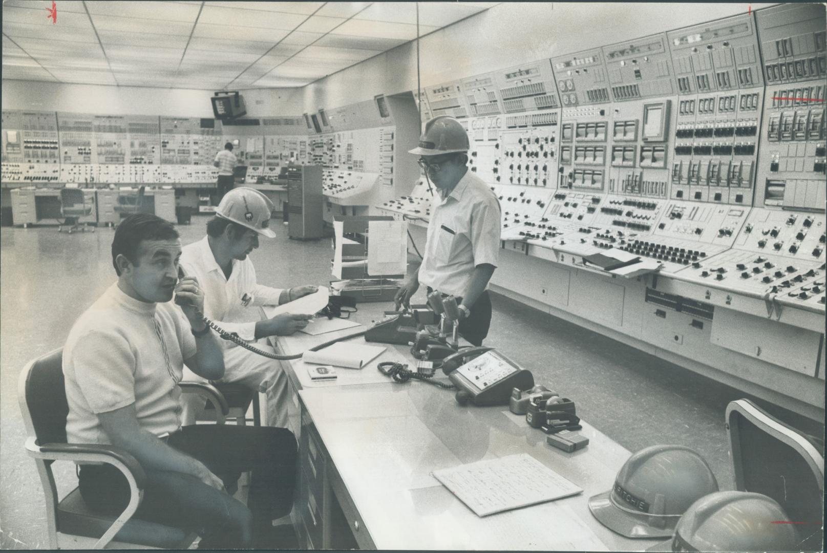 Hundreds of switches, buttons and dials control nuclear generating plant for which heavy water is produced at installations such as Atomic Energy of C(...)