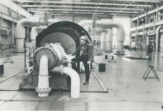 Atom - Power Stations - Canada - Ontario - Pickering - Interior - Before 1979