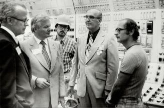 Atom - Power Stations - Canada - Ontario - Pickering - Interior - Before 1979