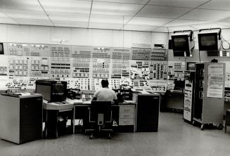 Atom - Power Stations - Canada - Ontario - Pickering - Interior 1980