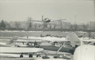 Aviation - Airports - Canada - Ontario - Buttonville