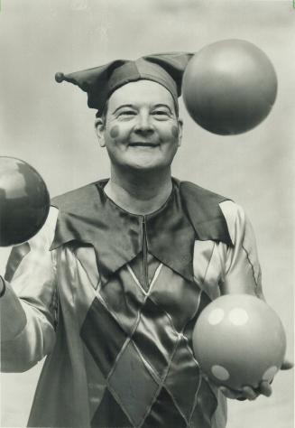 Juggling careers. After 12 years as a teacher at Dunbarton High School, Seppo Leivo is returning to first love as a circus juggler. He's appeared on the CBC and at Massey Hall