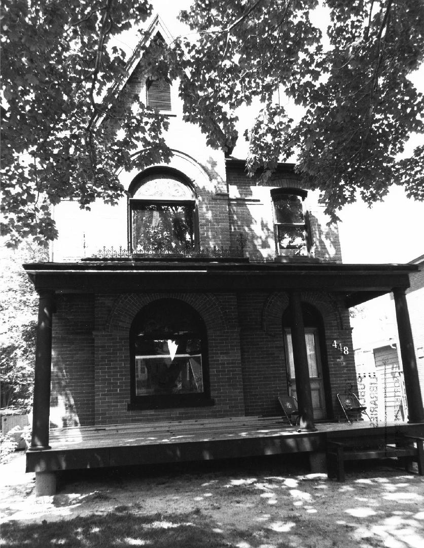 Robert Lawrence House, Davisville Avenue, north side, between McCord Road and Martin Crescent, …