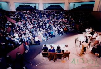 Tor. Mayoral Candidates debate Convocation Hall