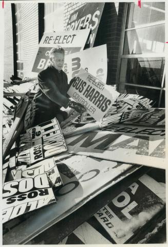 Campaign signs set up on boulevards and other public property, illegal under a new Scarborough bylaw, are picked up by the works department and piled (...)