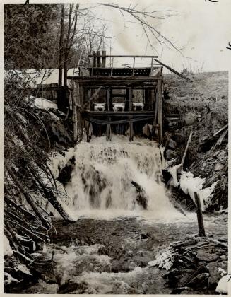 The pine river dam which drives it