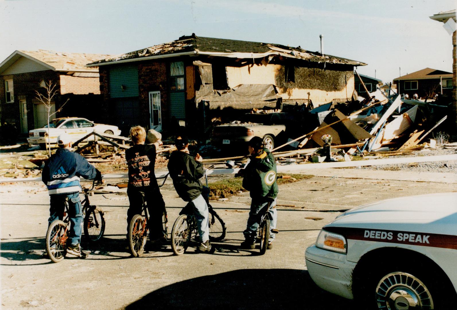 Explosions - Canada - Ontario - 1980