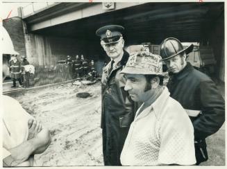 Unhappy Bulldozer Operator Ciro Giovannelli sliced into gas main on Parkside Dr., north of Gardiner Expressway, but he said there were no warning sign(...)