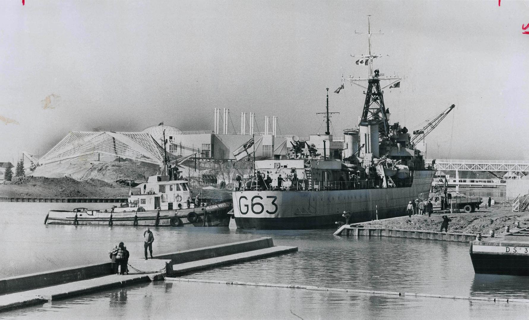 Haida Naval Museum Docks in its new showcase, Retired World War II Tribal class destroyer Haida, now a floating navy museum, floats at its new berth a(...)