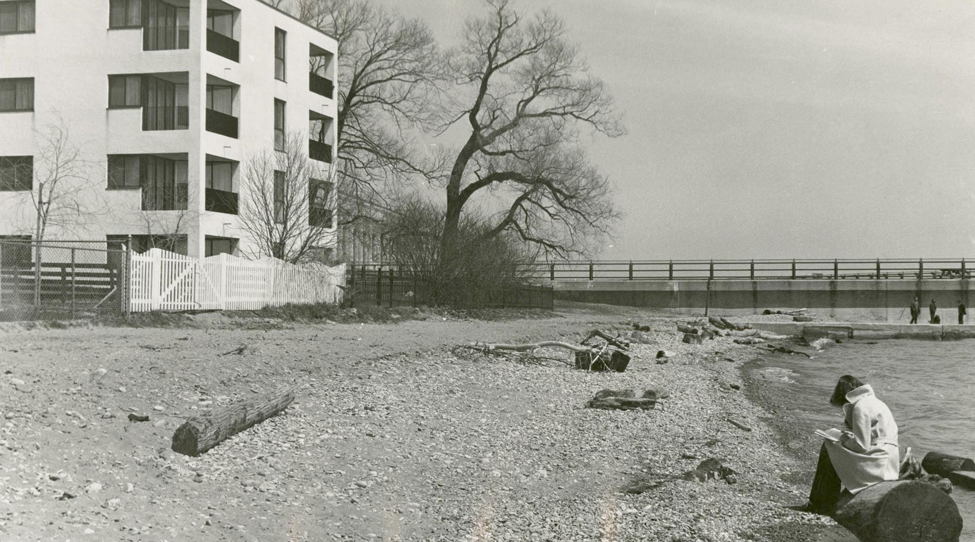 Nursewood House (apartment), Nursewood Road, no