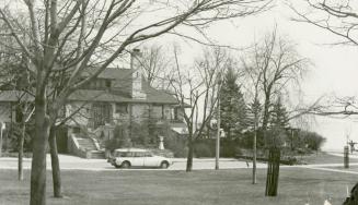 House, Silver Birch Avenue, no