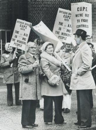 About 30 demonstrators turned up on a picket line at St