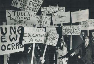 Students picket North York board of education to back plea, for political clubs in high schools, Inside, the meeting broke into bedlam as trustees sta(...)