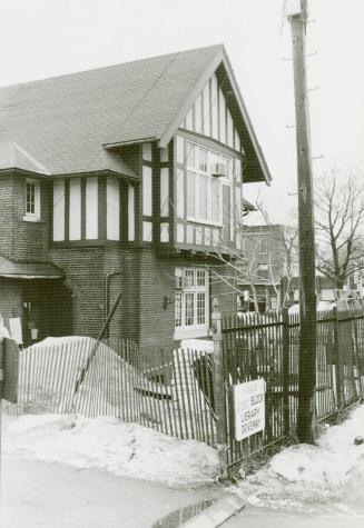 Main Street Branch under renovation exterior view