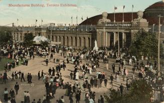 Colorized photograph of a large crowd of people standing in the courtyard in front of a huge Be…