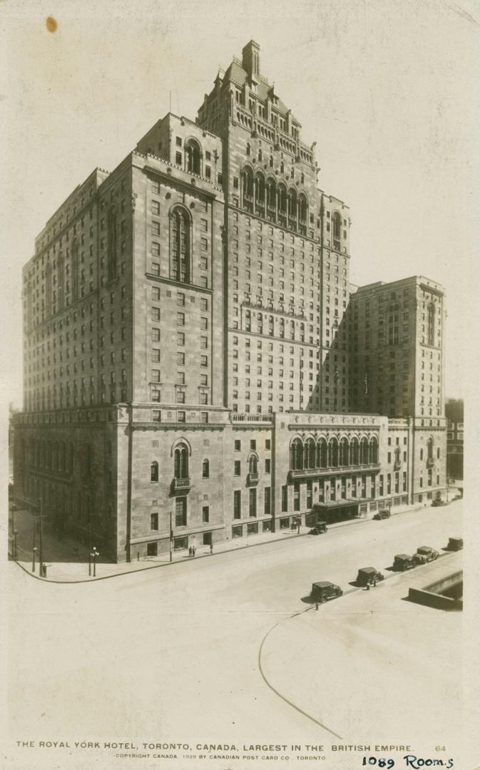 Black and white photo postcard depicting the Royal York Hotel with the caption stating, "The Ro…